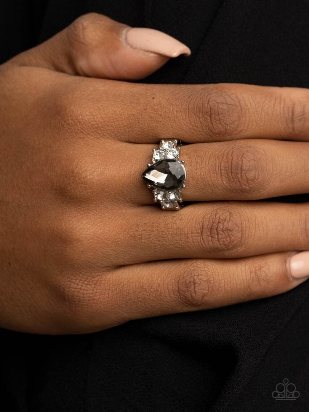 Paparazzi Ring (R221) - Picture 2 of 2